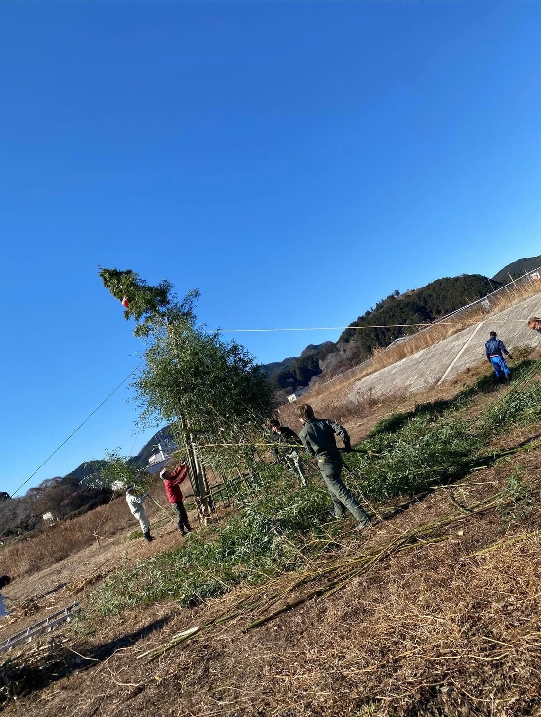 新宿地区 設営の様子3